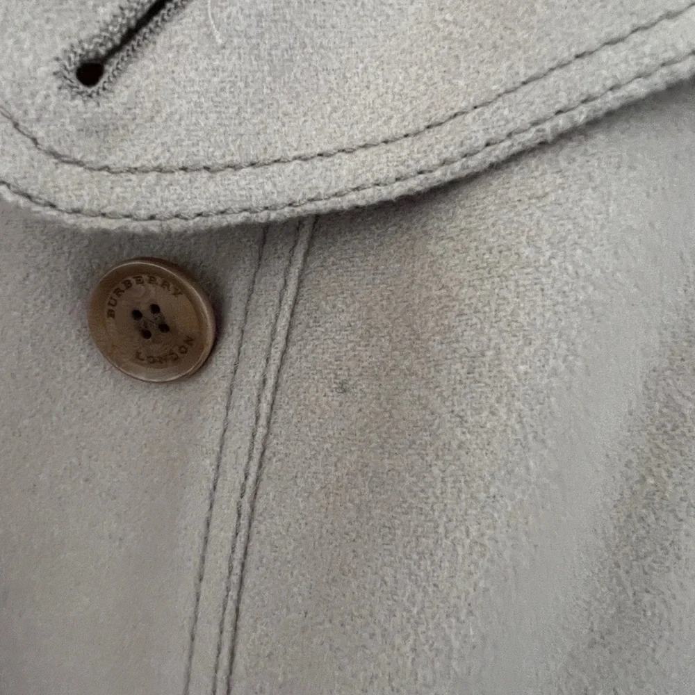 Burberry Beige Trench Coat Double-Breasted - Picture 6 of 13